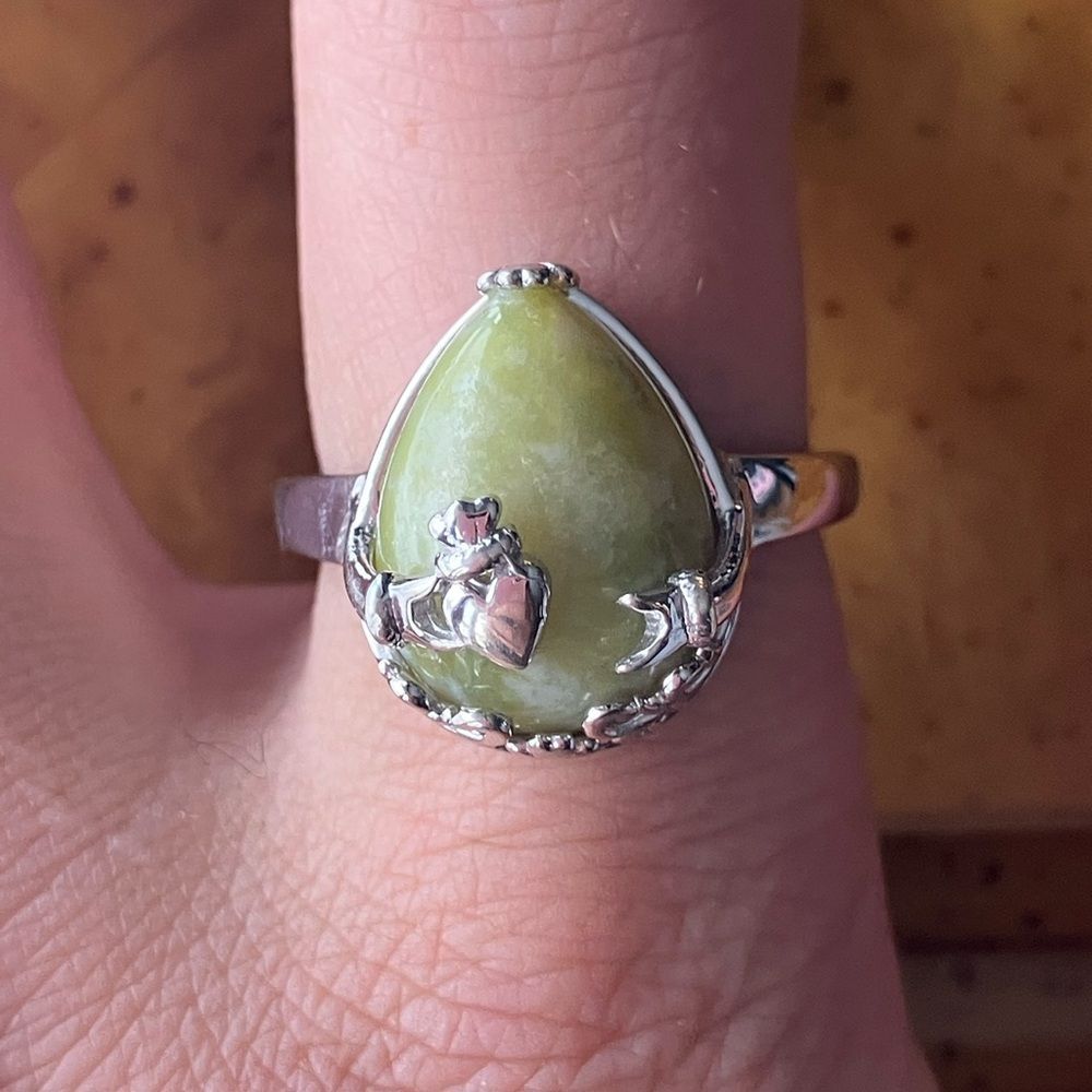 Natural Connemara Marble Sterling Silver Claddagh Ring Size 9